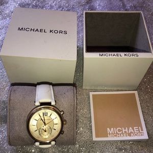 Women’s Michael Kors Watch - White & Gold